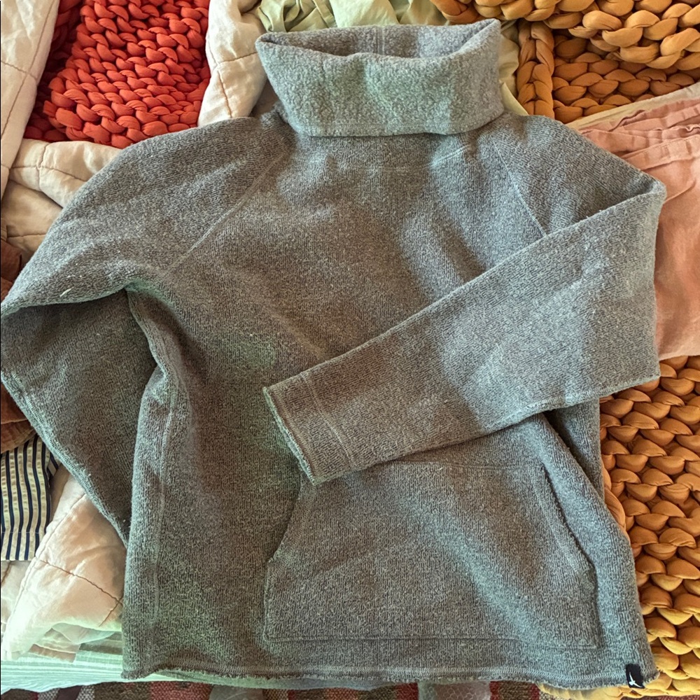 Duckworth Sweater Women's M Gray Loose Turtleneck Merino Wool Made in USA - Picture 2 of 2